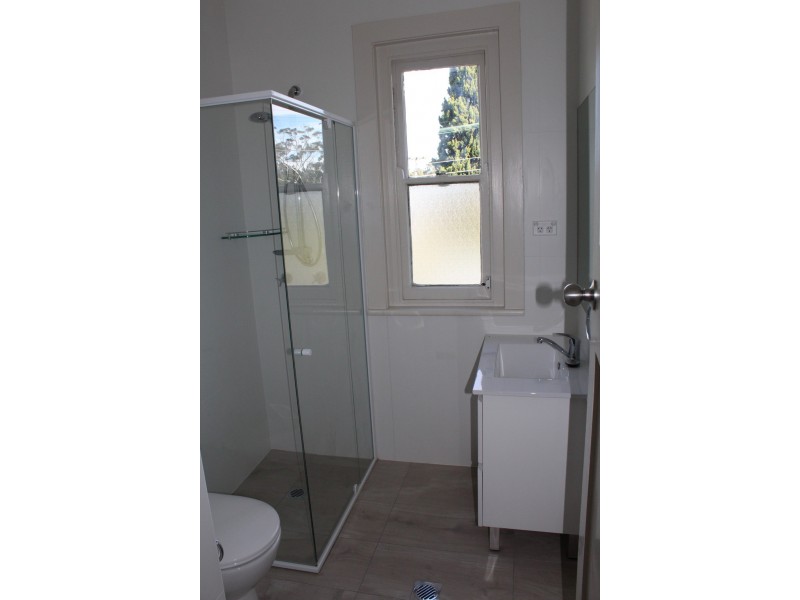 37 HILLCREST AVENUE, Hurstville NSW 2220