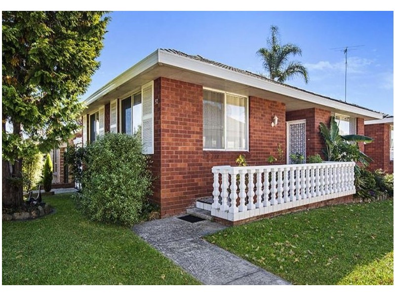 1/32 REGENT STREET, Bexley NSW 2207