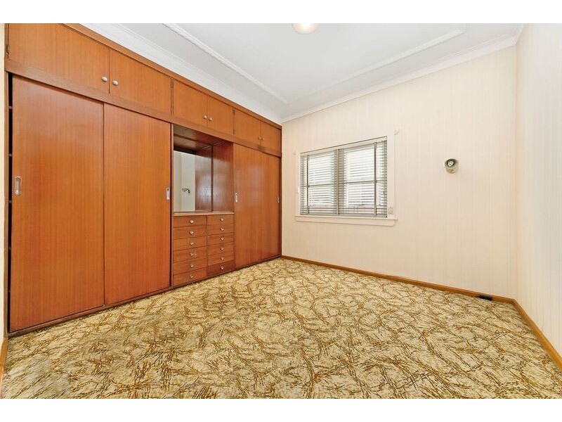 208 Patrick St, Hurstville NSW 2220