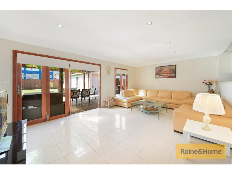 215 FOREST RD, Arncliffe NSW 2205