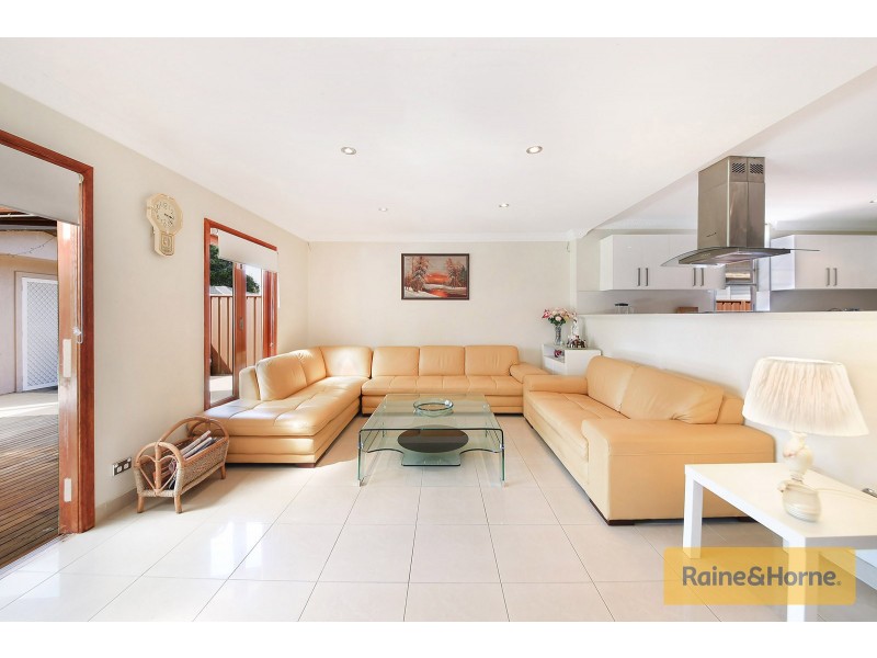 215 FOREST RD, Arncliffe NSW 2205