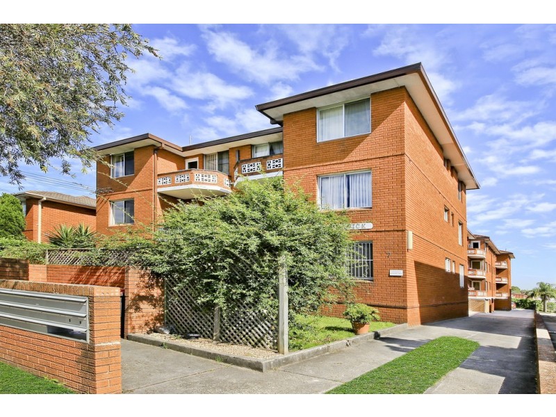 19/7 Phillip St, Roselands NSW 2196