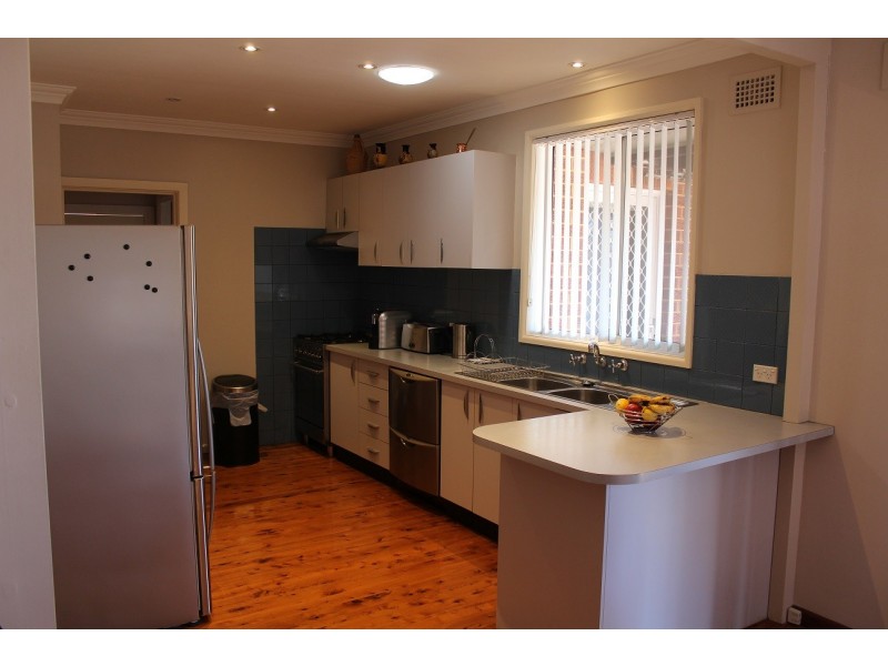 31 Moorefields Road, Kingsgrove NSW 2208