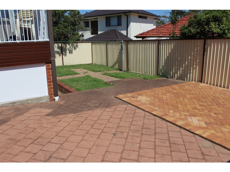 31 Moorefields Road, Kingsgrove NSW 2208