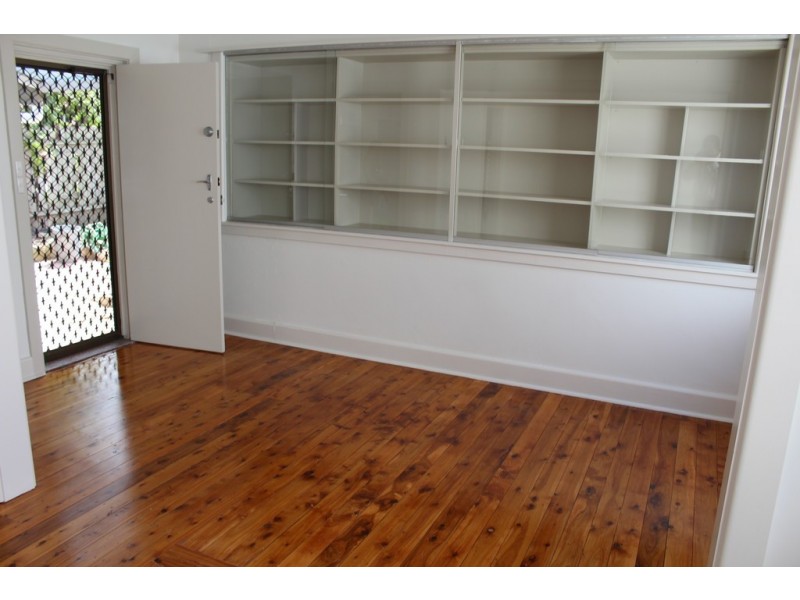 16 Bobadah Street, Kingsgrove NSW 2208