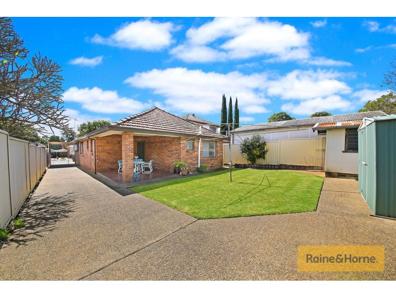 20 Rogers Ave, Kingsgrove NSW 2208