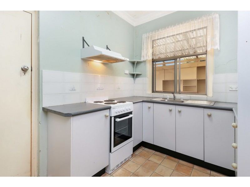 20 MOYA CRESCENT, Kingsgrove NSW 2208