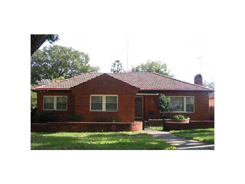 66 New England Drive, Kingsgrove NSW 2208