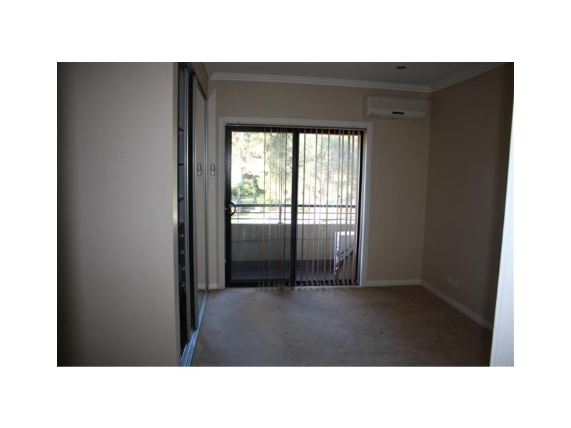 2/1 Monaro Avenue, Kingsgrove NSW 2208