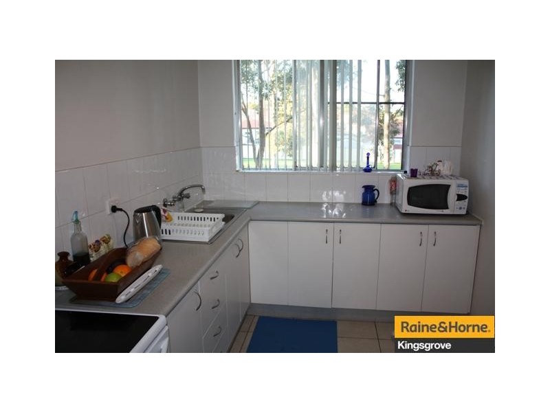 2/270  King Georges Road, Roselands NSW 2196