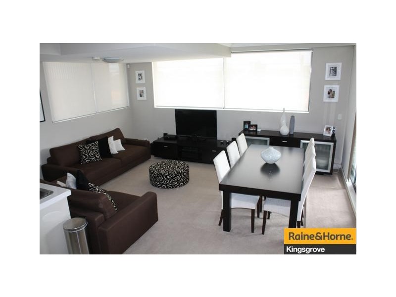 6/324 William Street, Kingsgrove NSW 2208