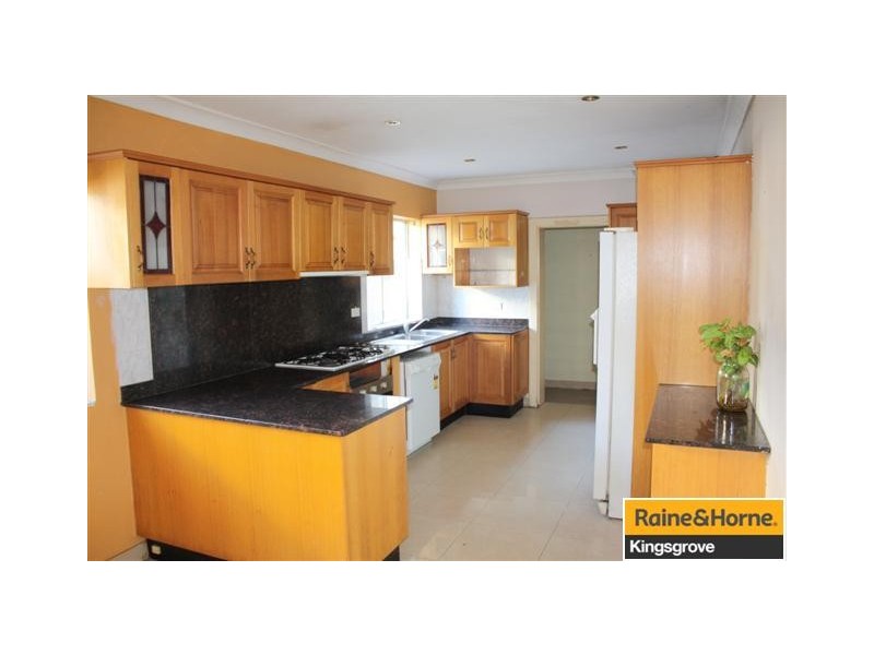 15 Stoddart Street, Roselands NSW 2196