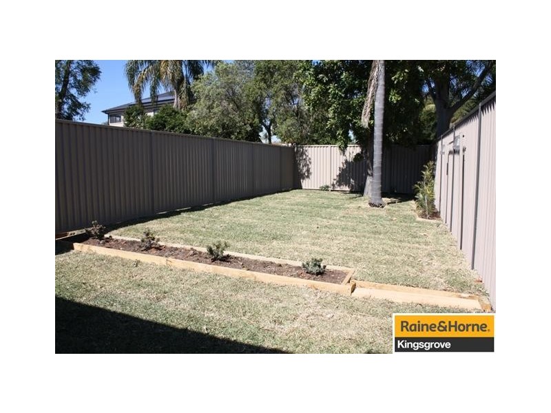 2A  Eva Street, Roselands NSW 2196