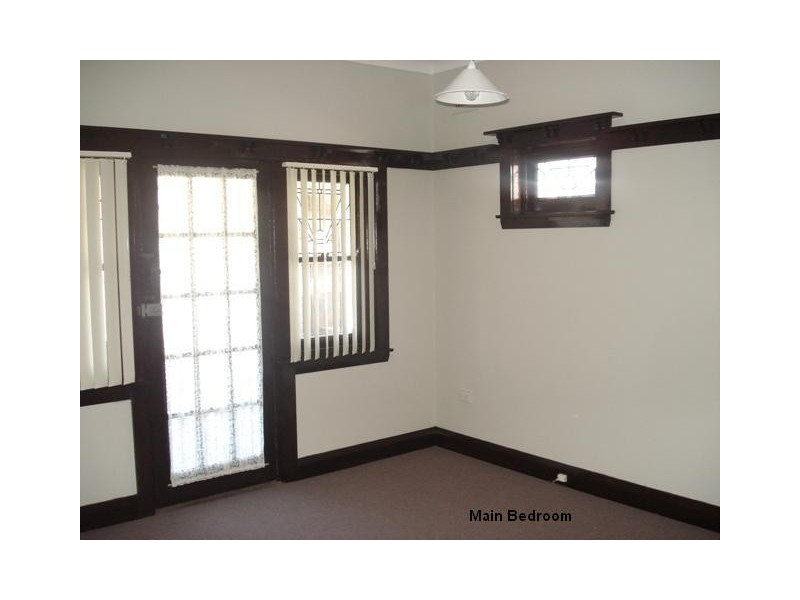 7 The Avenue, Kingsgrove NSW 2208