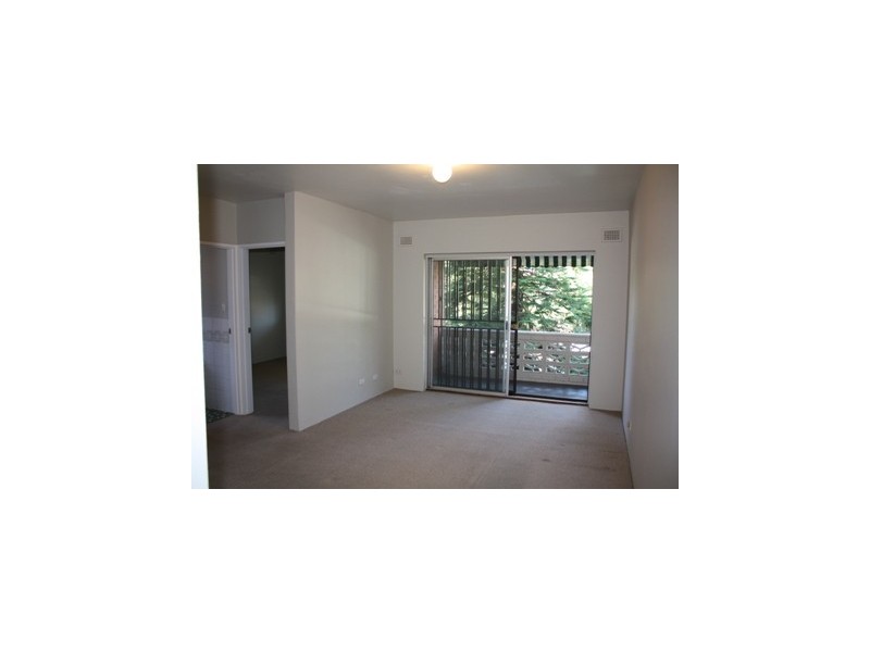 5/11 St Albans Road, Kingsgrove NSW 2208