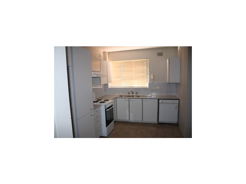 5/11 St Albans Road, Kingsgrove NSW 2208