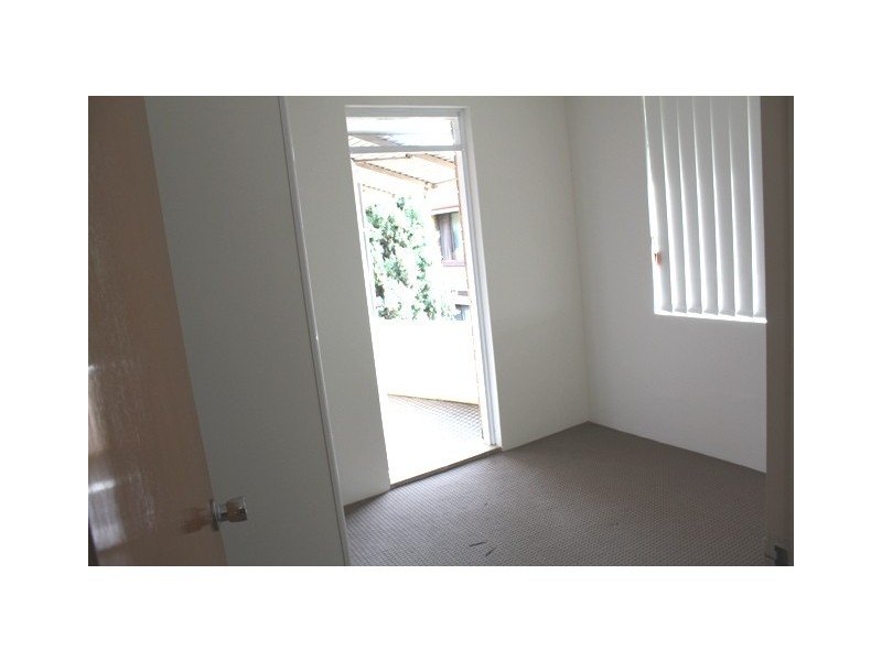 10/32 Fifth Avenue, Campsie NSW 2194