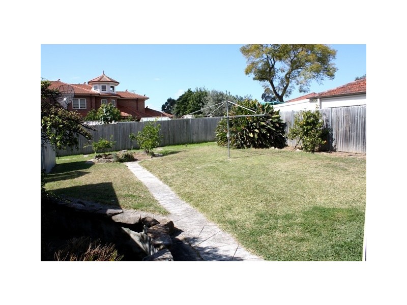 50 St Elmo Parade, Kingsgrove NSW 2208