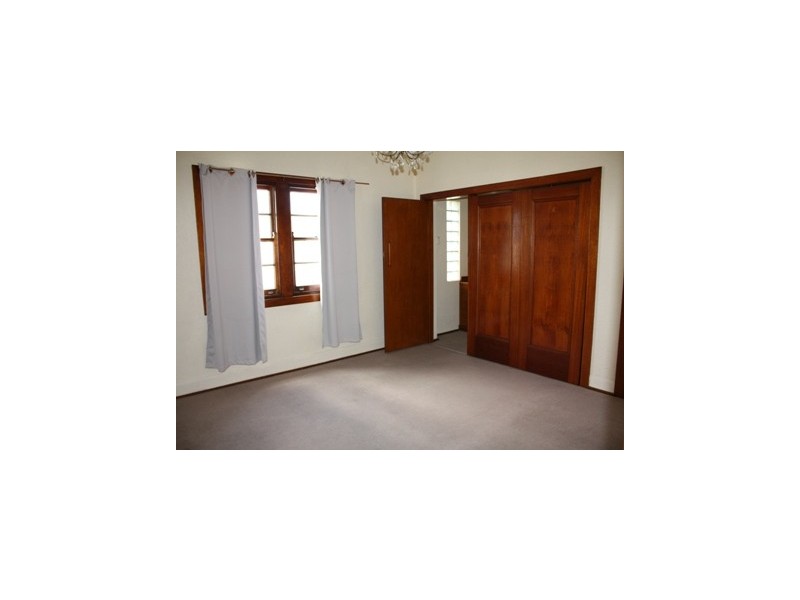 E1/ 8 Livingstone Road, Petersham NSW 2049