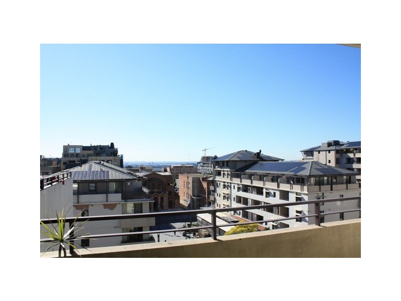 E53/8  Derby Street, Kogarah NSW 2217