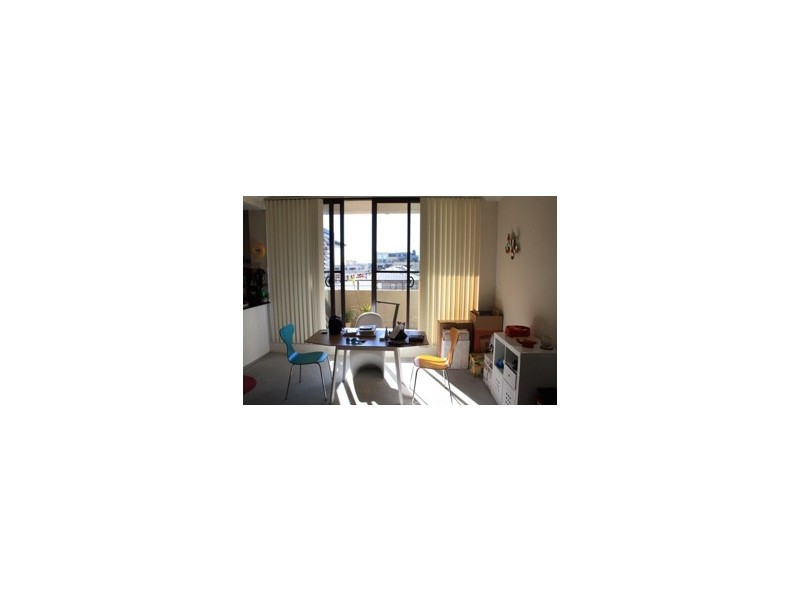 E53/8  Derby Street, Kogarah NSW 2217