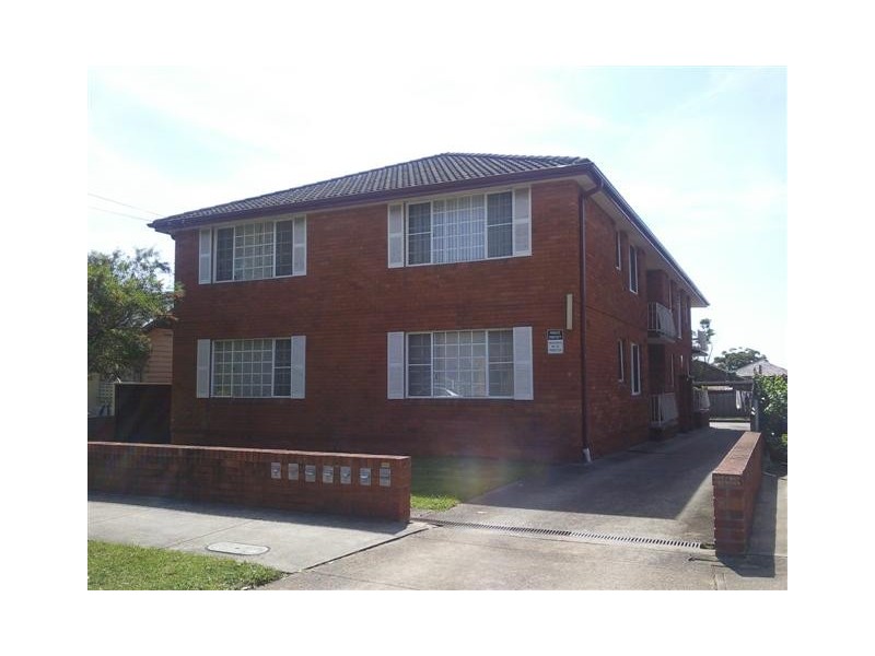 6/9 Olive Street, Kingsgrove NSW 2208