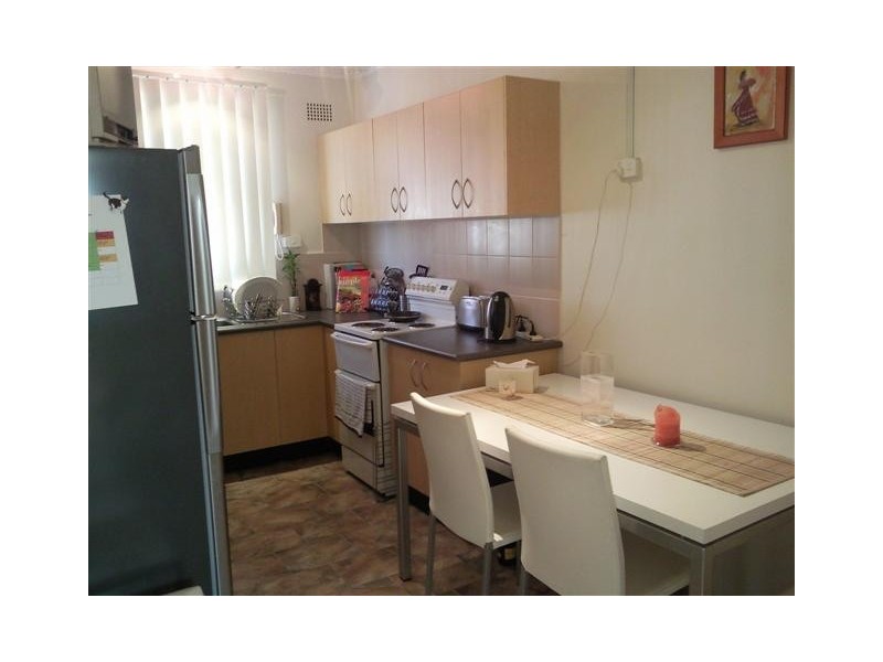 6/9 Olive Street, Kingsgrove NSW 2208