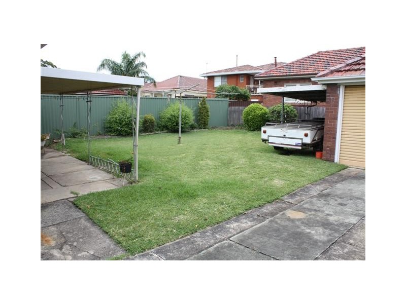 271 Kingsgrove Road, Kingsgrove NSW 2208