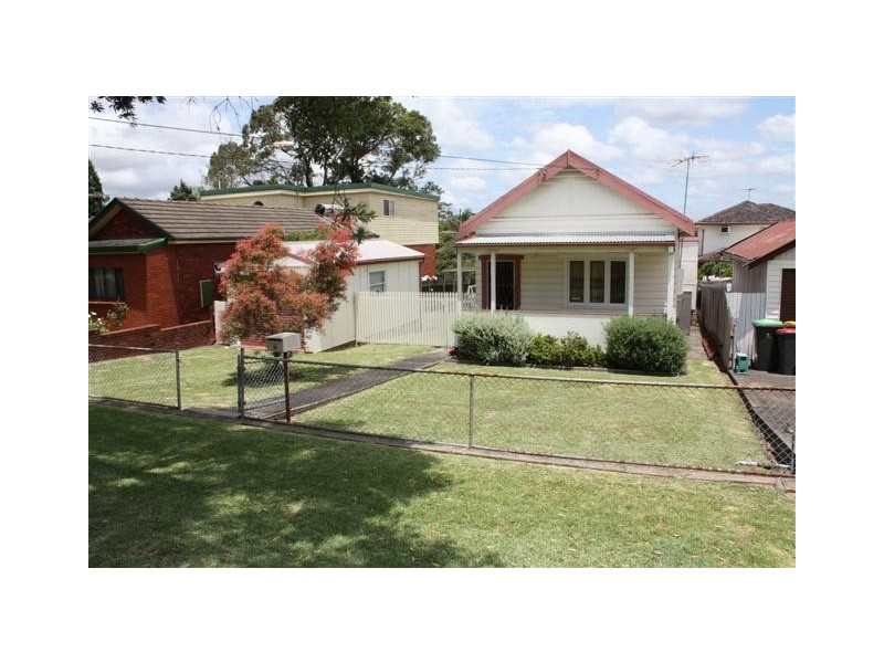 19 Delves Street, Mortdale NSW 2223