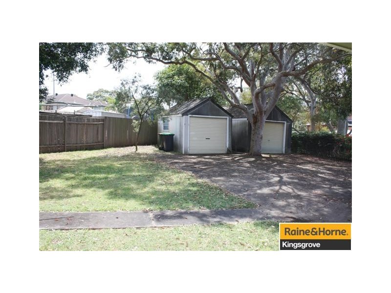 44 Simmons Road, Kingsgrove NSW 2208