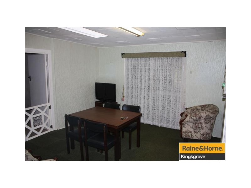 11 Roy Street, Kingsgrove NSW 2208