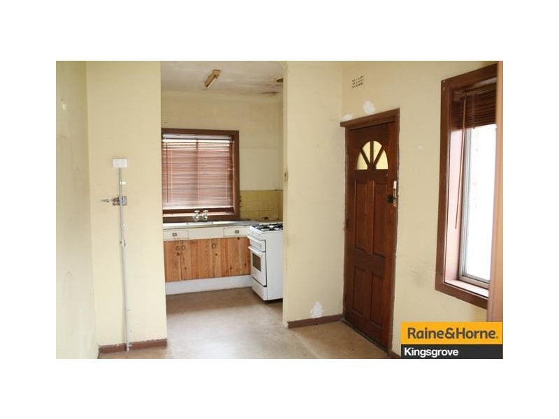 10 Hillside Avenue, Clemton Park NSW 2206