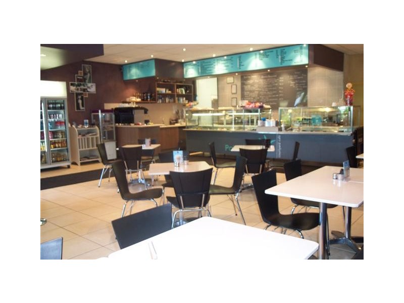 F2/13-15 Forrester Street, Kingsgrove NSW 2208
