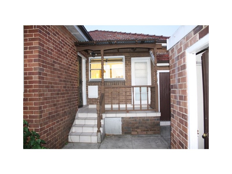 17 Northcott Avenue, Kingsgrove NSW 2208