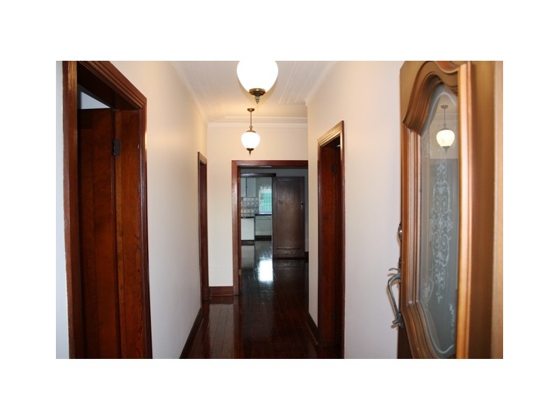 16 St Elmo Parade, Kingsgrove NSW 2208