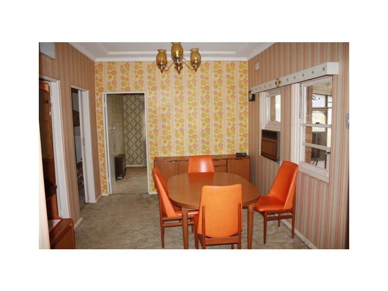 6 Kingsway, Kingsgrove NSW 2208