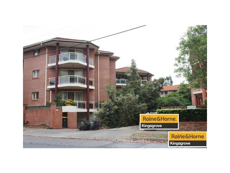 24/1 Hampden Street, Beverly Hills NSW 2209