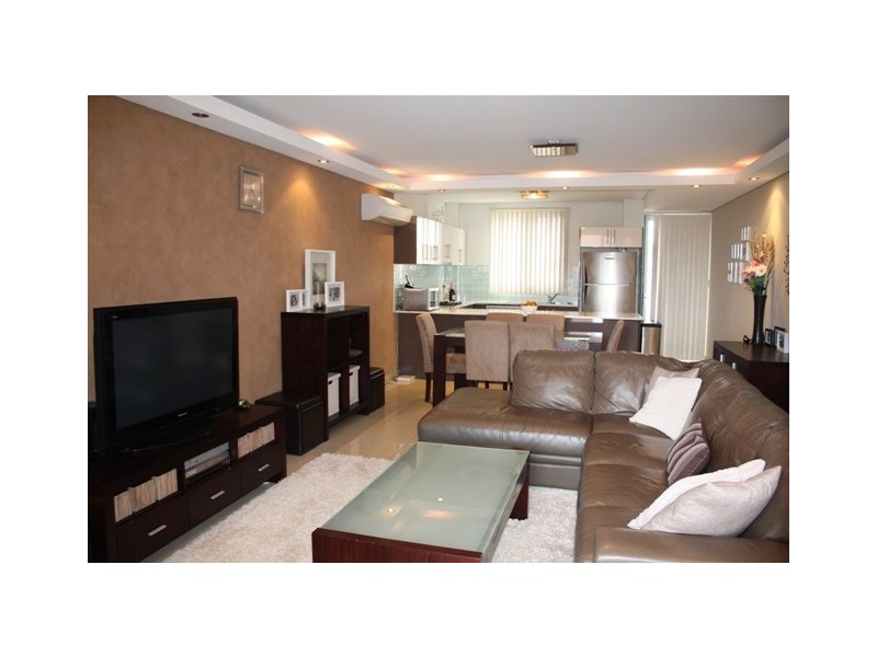 10/637 Forest Road, Bexley NSW 2207