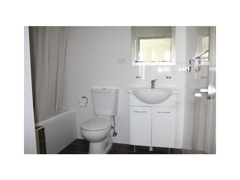 10/637 Forest Road, Bexley NSW 2207