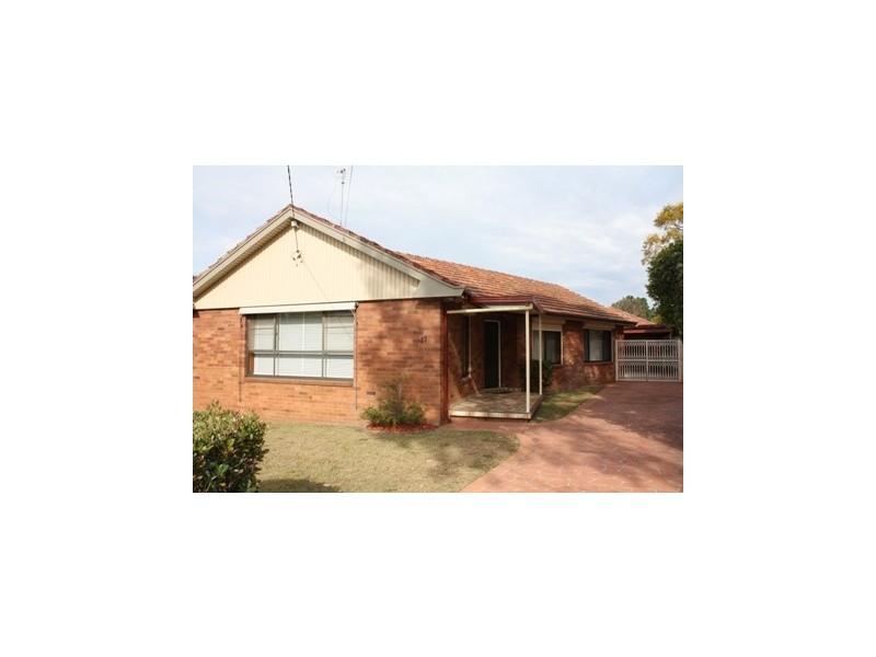 17 Cripps Avenue, Kingsgrove NSW 2208