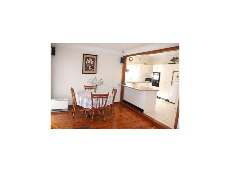 18 Ada Street, Kingsgrove NSW 2208