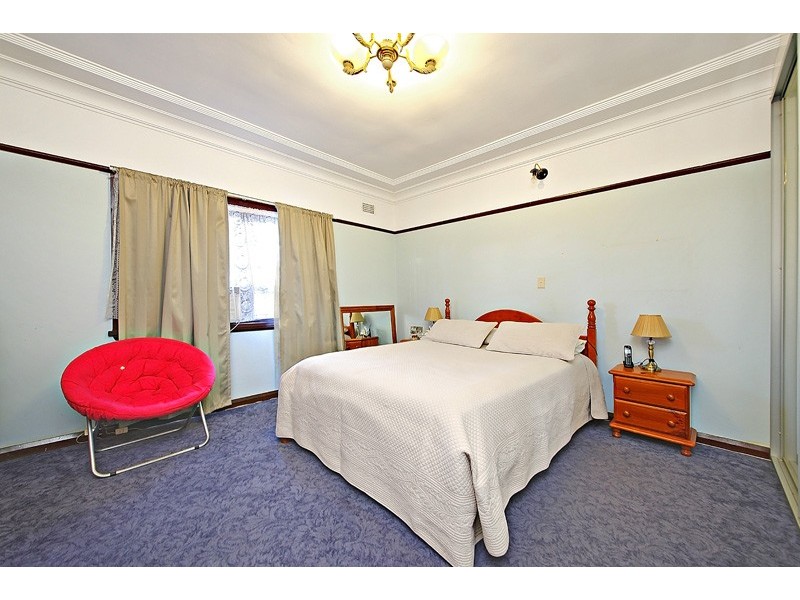 404 Kingsgrove Road, Kingsgrove NSW 2208