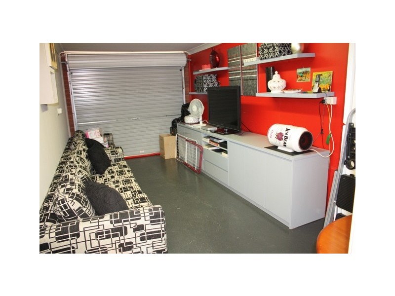 2/4 Elizabeth Street, Kingsgrove NSW 2208