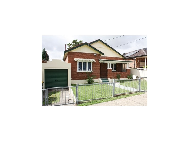 28 Ludgate Street, Roselands NSW 2196