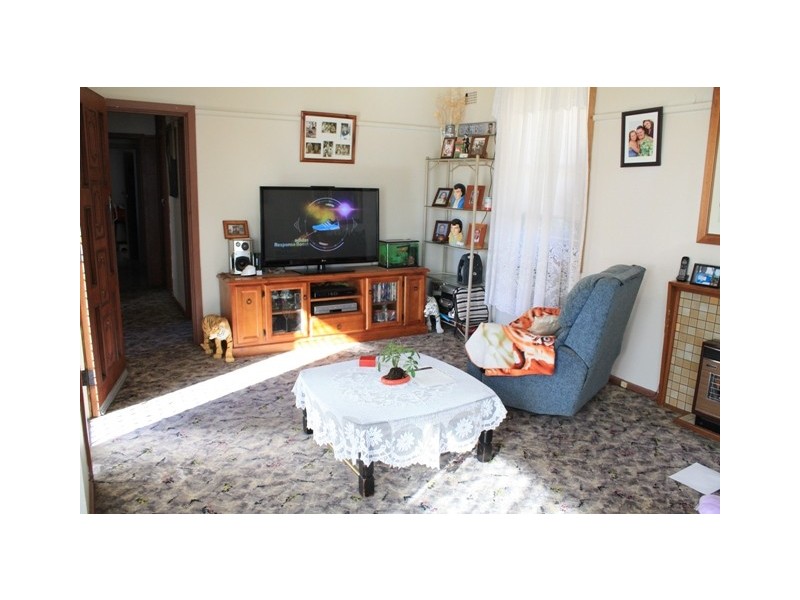 5 Clifford Street, Panania NSW 2213