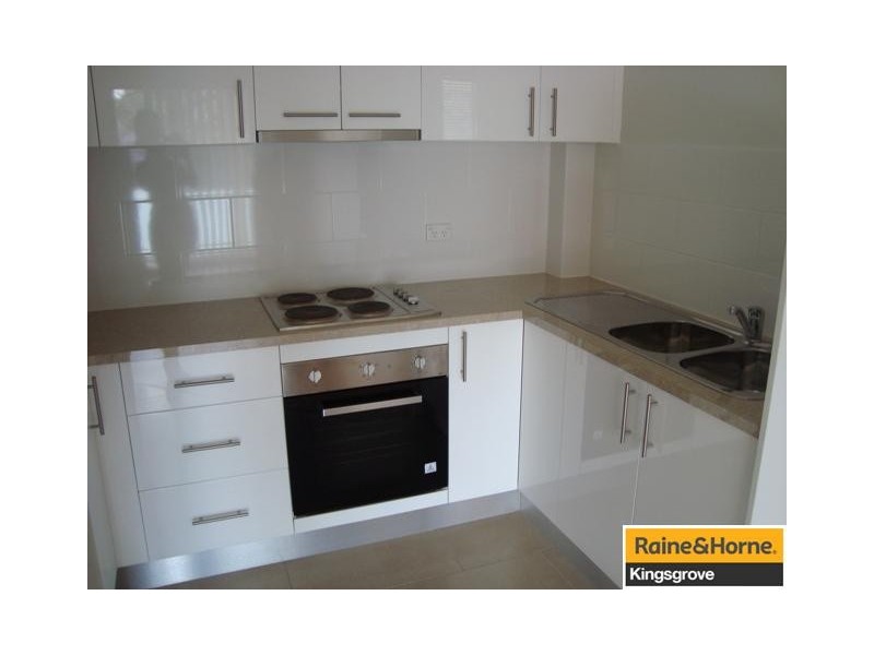 3/79A Eighth Avenue, Campsie NSW 2194