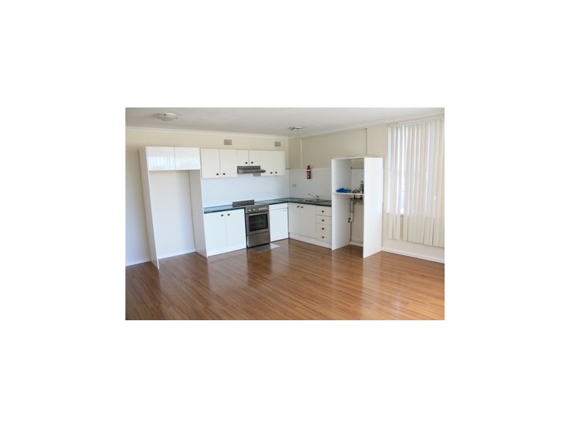 1/9-11 Sheffield St, Kingsgrove NSW 2208