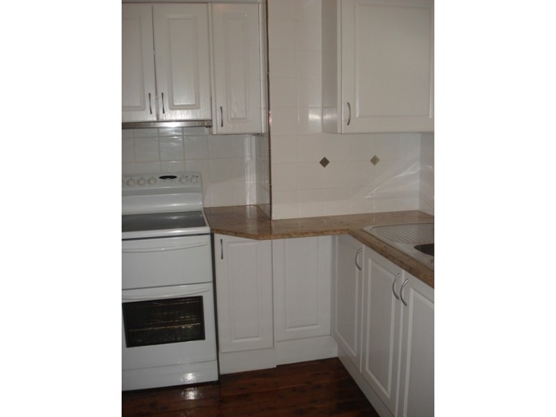 19 Dowsett Road, Kingsgrove NSW 2208