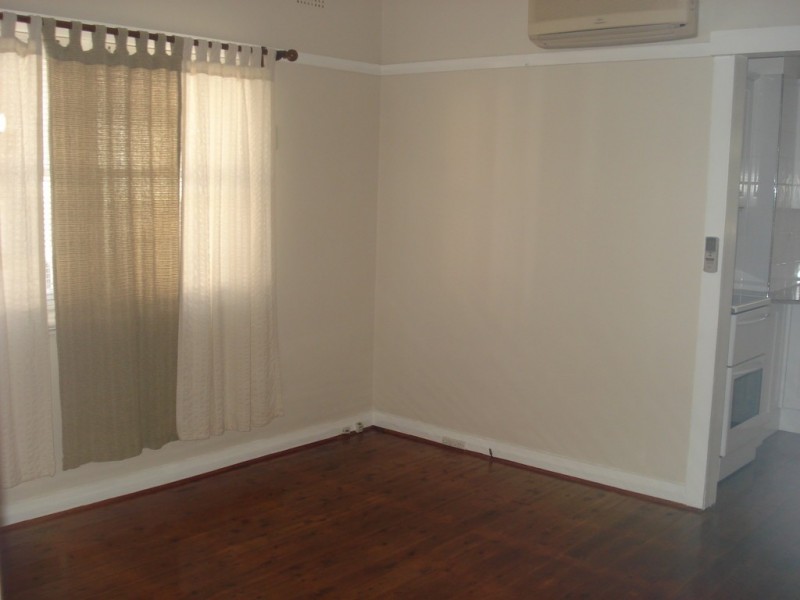 19 Dowsett Road, Kingsgrove NSW 2208