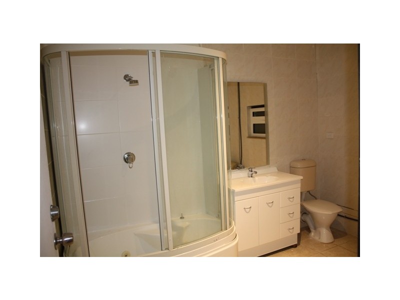 2/9-11 Sheffield St, Kingsgrove NSW 2208